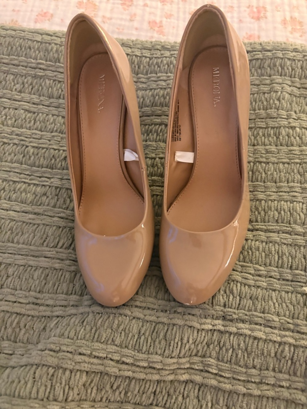 Dexter Patent Leather Nude Pumps